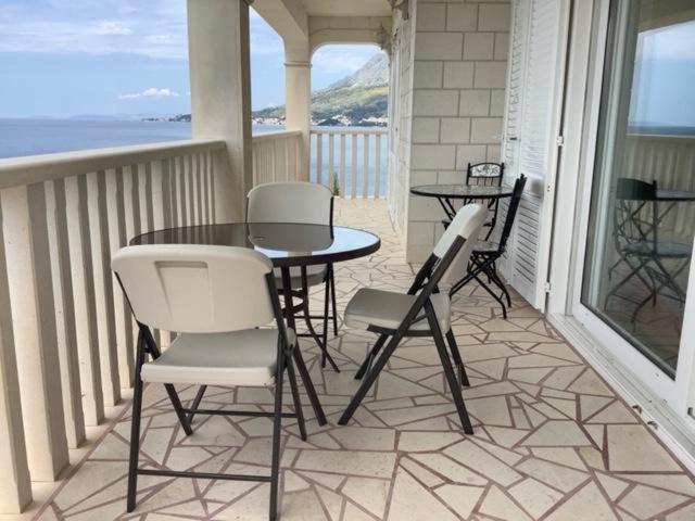 Apartments Lozina On The Beach Omiš Εξωτερικό φωτογραφία
