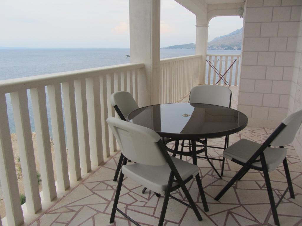 Apartments Lozina On The Beach Omiš Εξωτερικό φωτογραφία