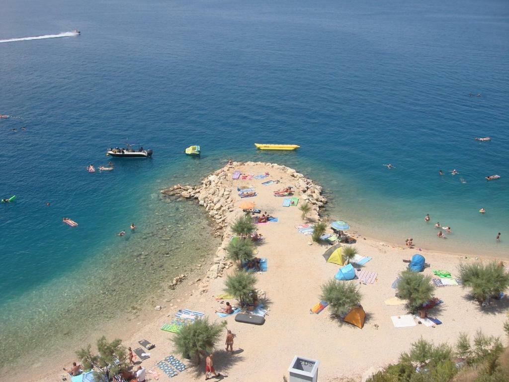 Apartments Lozina On The Beach Omiš Εξωτερικό φωτογραφία