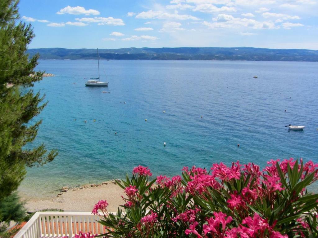 Apartments Lozina On The Beach Omiš Εξωτερικό φωτογραφία